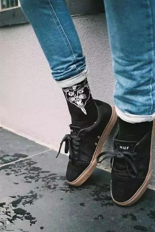 袜子不好穿着小妙招,袜子穿不牢小妙招