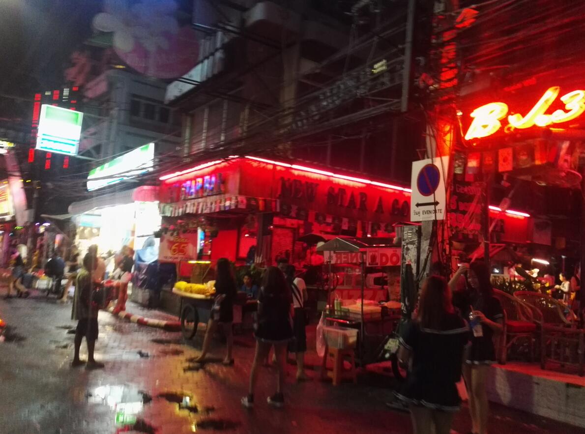 娉板浗鑺彁闆呭寳鍖簆attayaposh鍏瘬,娉板浗鑺彁闆卲attaya娴锋櫙