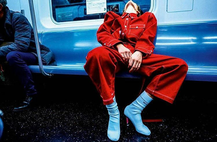 这帮家伙们一个儿个儿的都被Vetements带跑偏了!