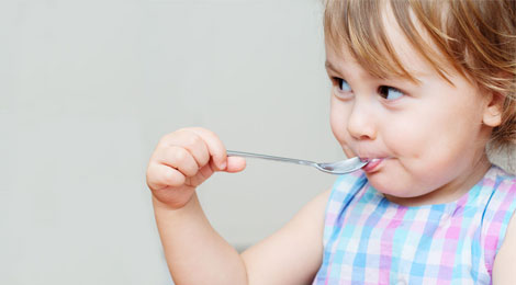 中度缺铁性贫血每天补多少铁剂量,宝宝缺铁性贫血吃乳铁蛋白可以吗