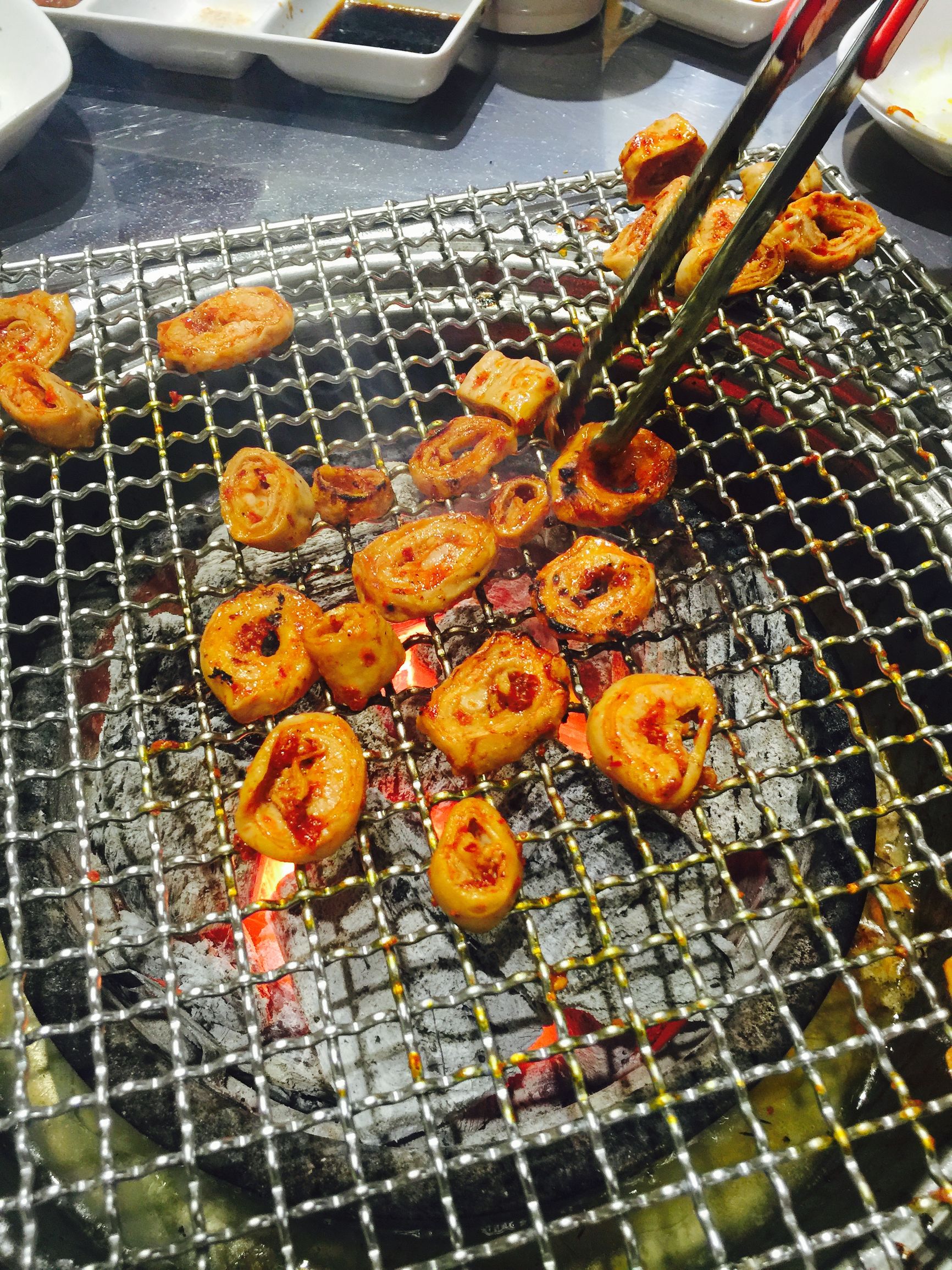 缸筒屋韩国烤肉,缸桶屋韩国烤肉视频