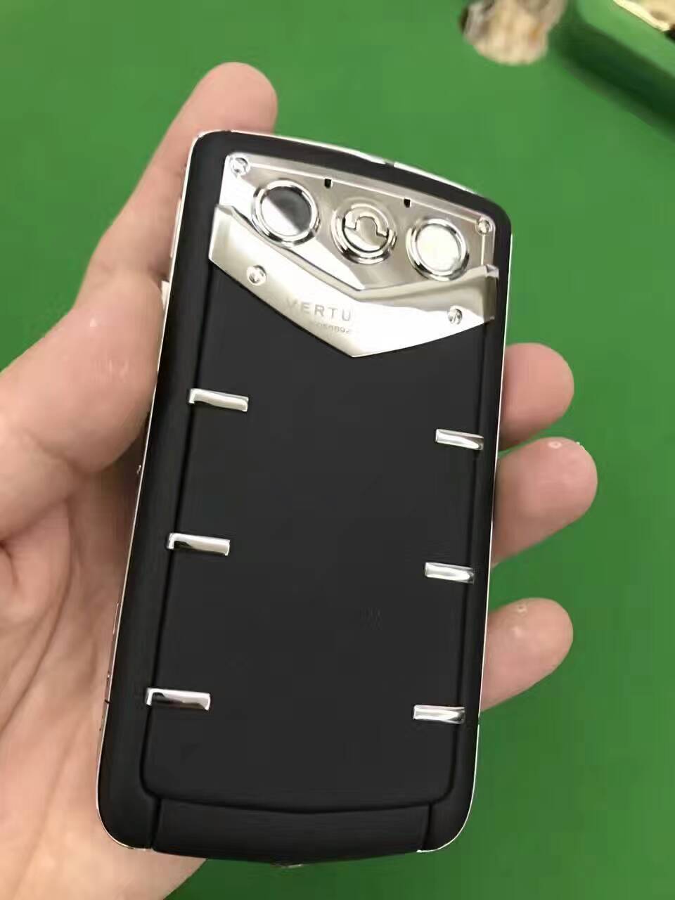 诺基亚vertuconstellationquest,诺基亚vertu手机官方报价