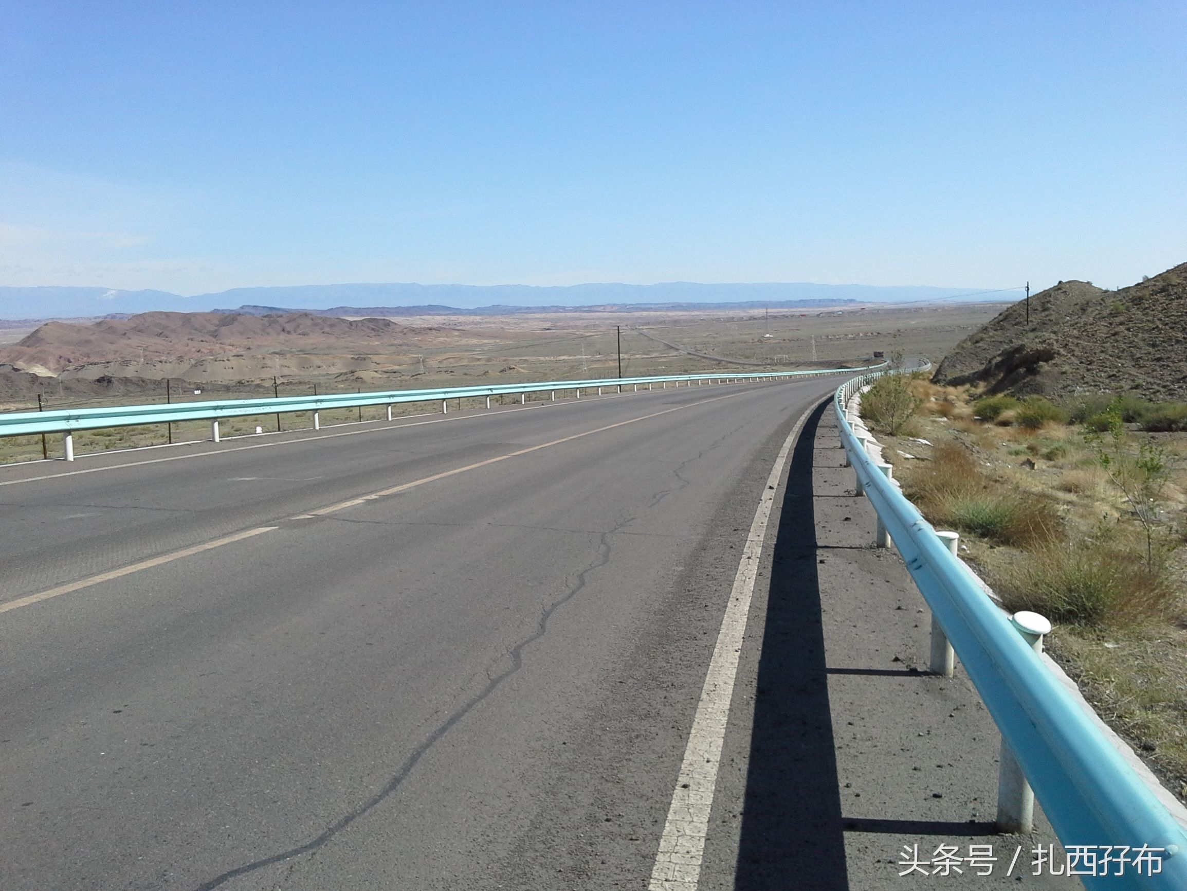 乌鲁木齐骑行到阿尔泰,骑行从库尔勒到博斯腾湖