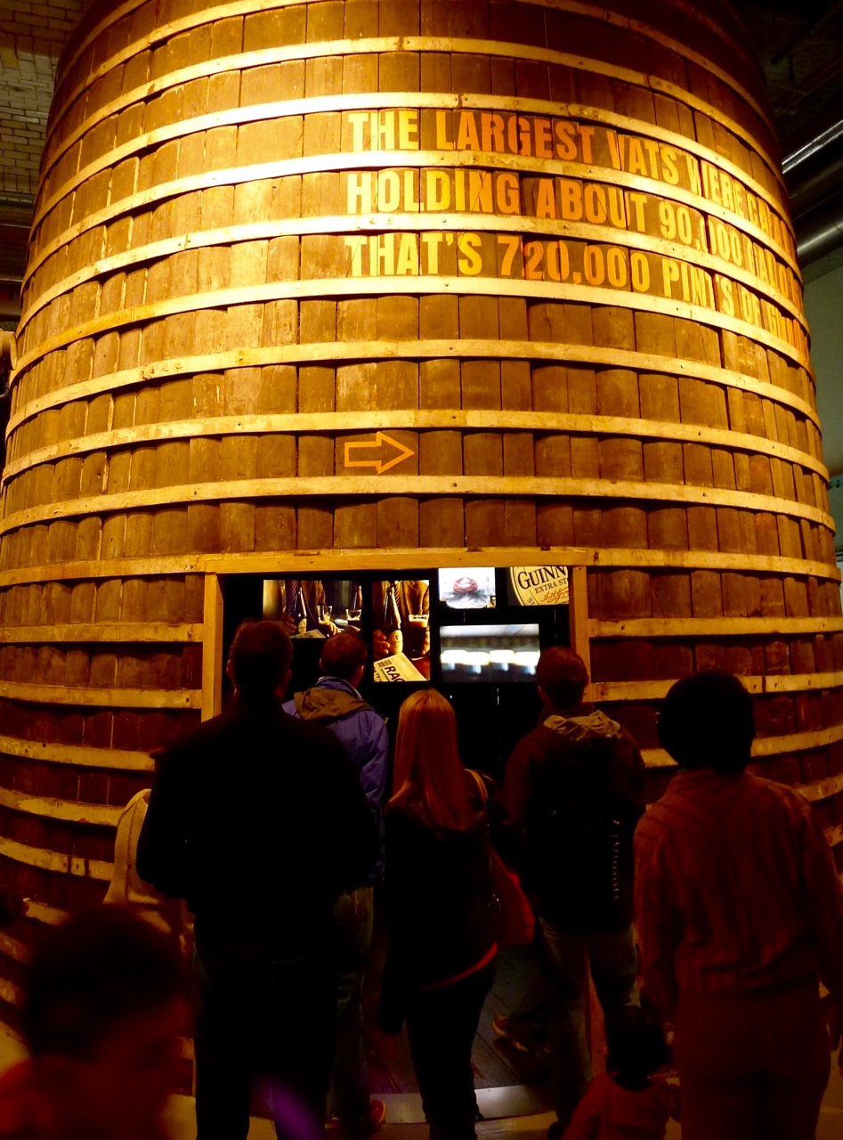 健力士与吉尼斯世界纪录的关系,吉尼斯世界纪录和健力士