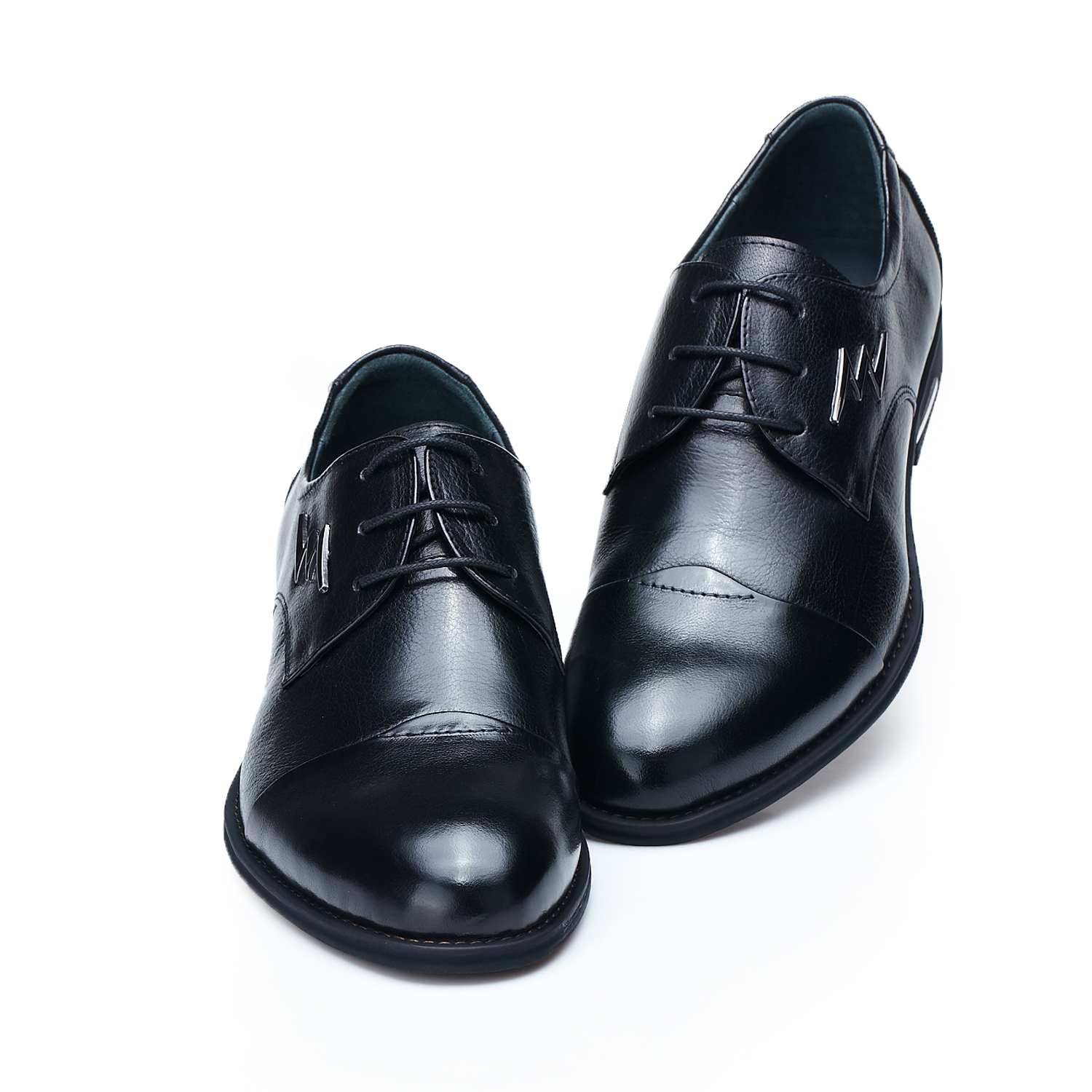 男士皮鞋有哪些风格,男士皮鞋个性款英伦风