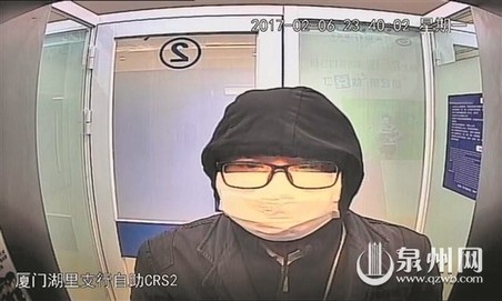 男子买错机票班次改签,男子误抢特价机票后退票