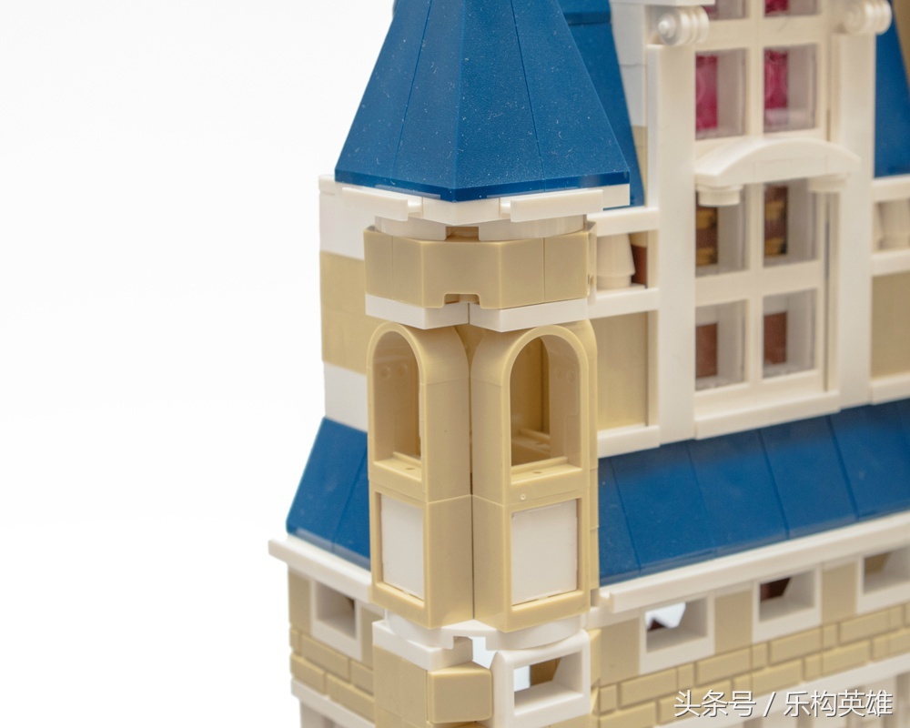 迪士尼乐高城堡对比,乐高新旧迪士尼城堡推荐