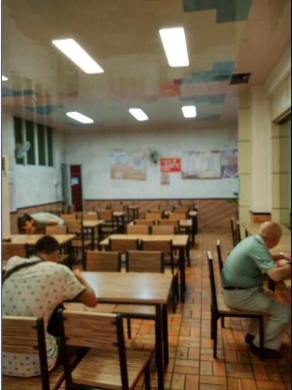 骑在电驴上的城市南宁,广西骑电驴