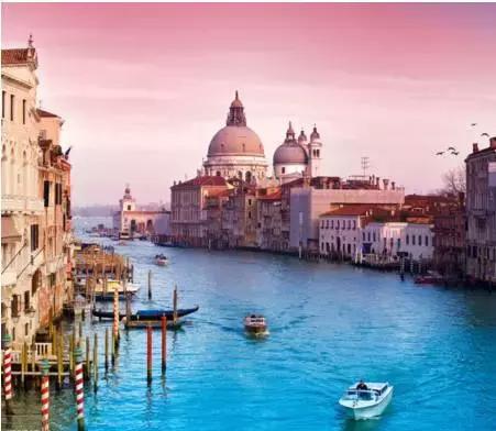 人一辈子要去的5个地方,人一生要去的50个地方图片