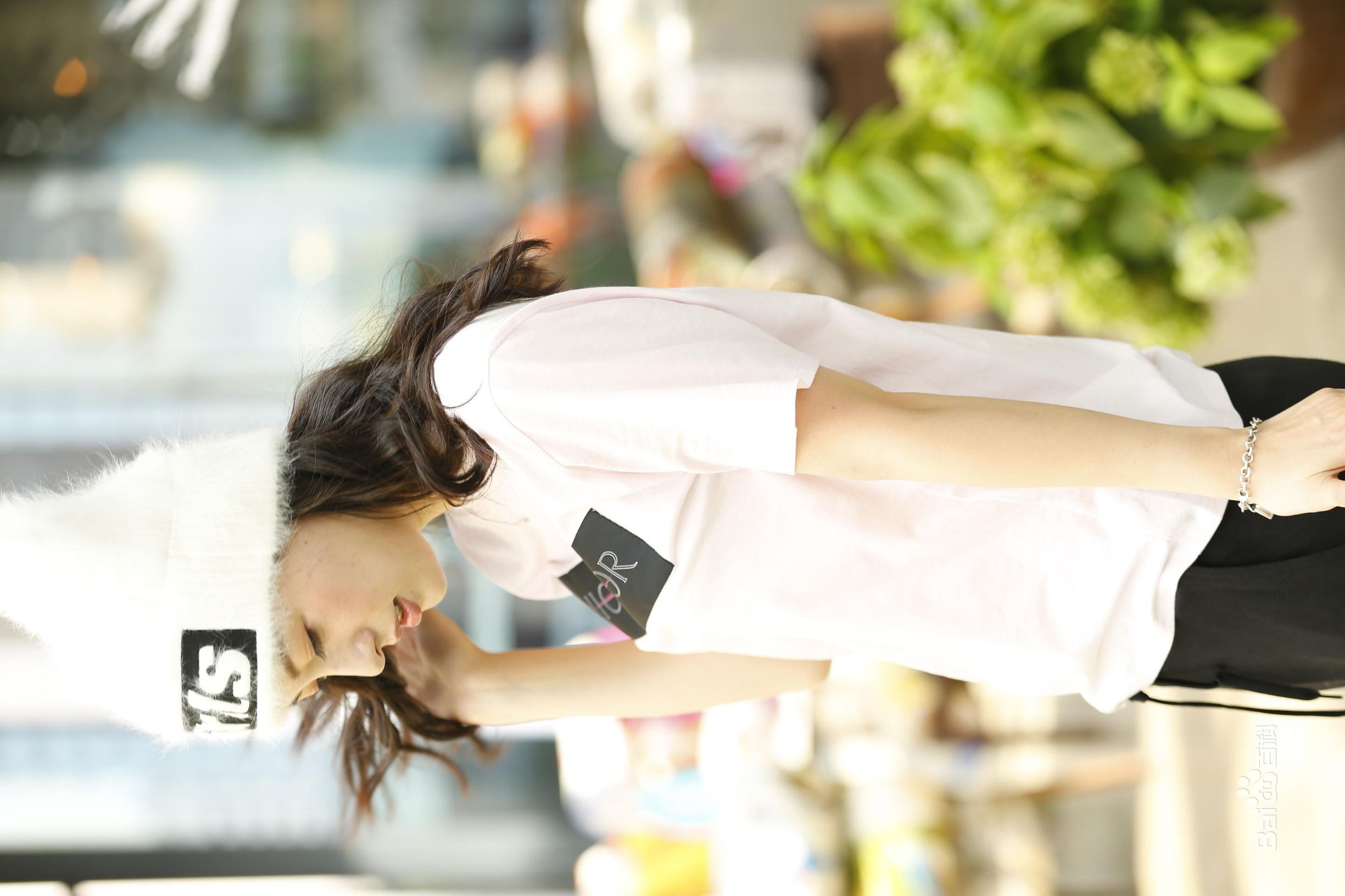 净身出户从不说前妻不好,安静时是*男美**子,动起来就是个蛇精病