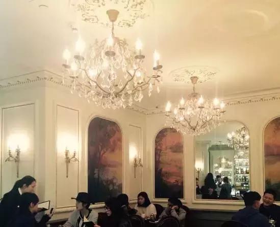 爆红朋友圈的21家的甜品店，只怕你不敢点开！