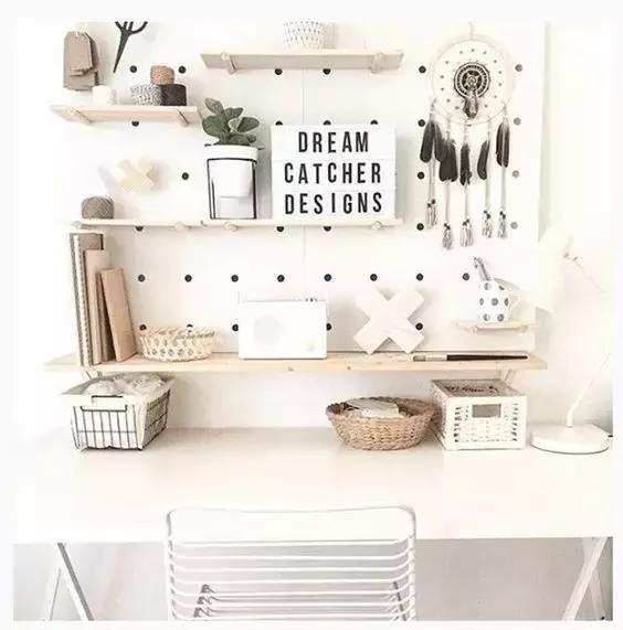 懒人收纳福利:一块板子让你告别房间凌乱,颜值飙升!