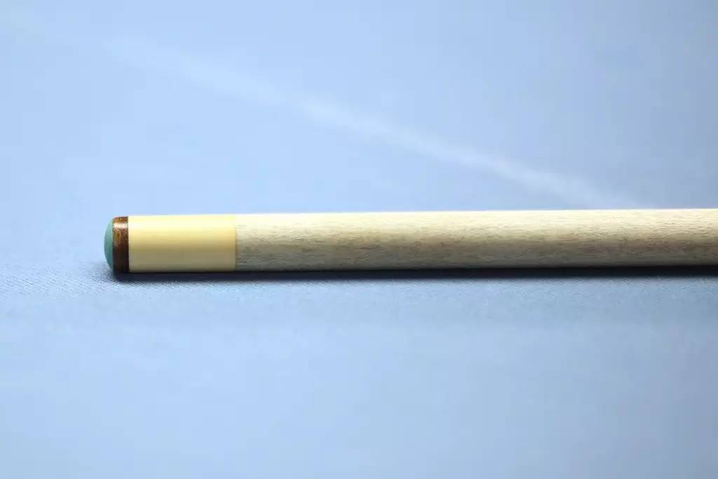 潘晓婷什么球杆,世界冠军九球皇后潘晓婷