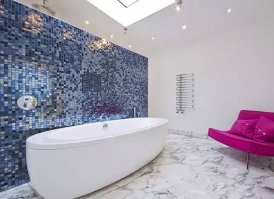 马赛克瓷砖贴卫生间好吗,卫生间地砖用小砖还是马赛克