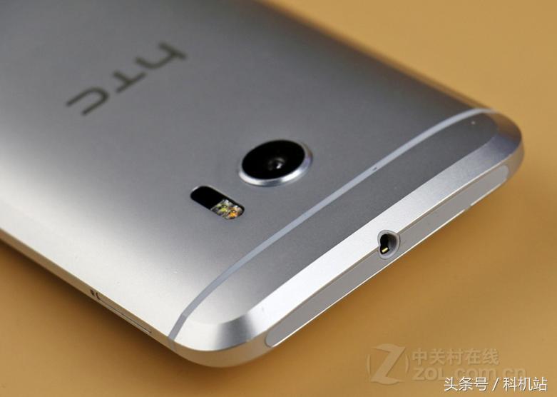 毫无疑问，HTC依旧是目前最好的旗舰手机之一，看看网友的体验