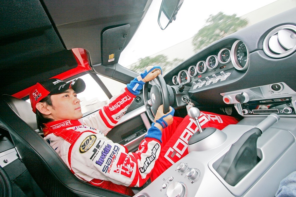 从赛道到街道开车乐趣,福特gtvs保时捷911