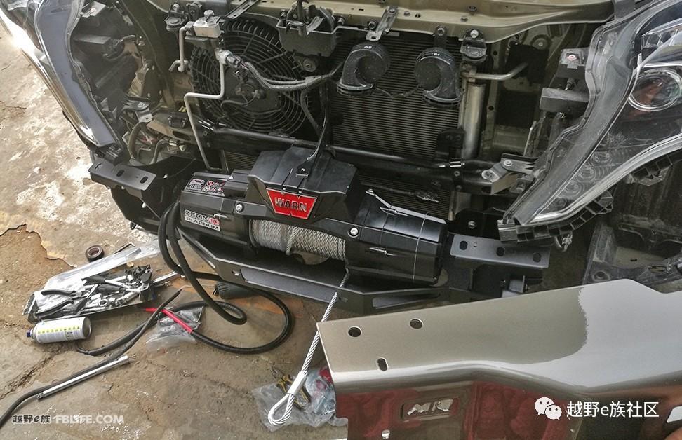 低配新款普拉多内饰改装,2017普拉多2700中东版改装