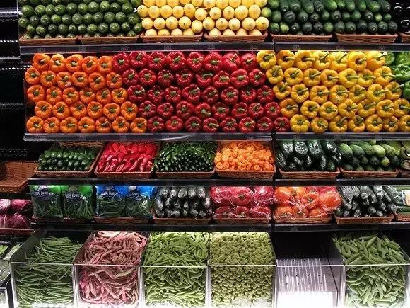 待位64年的王子，花30年将450万㎡荒地打造成世界最美庄园