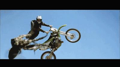 这是你们要的大长腿，备好纸巾，准备上下其手吧