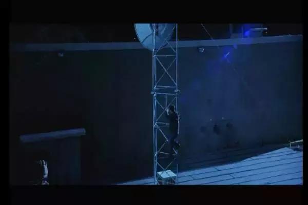 这是你们要的大长腿，备好纸巾，准备上下其手吧