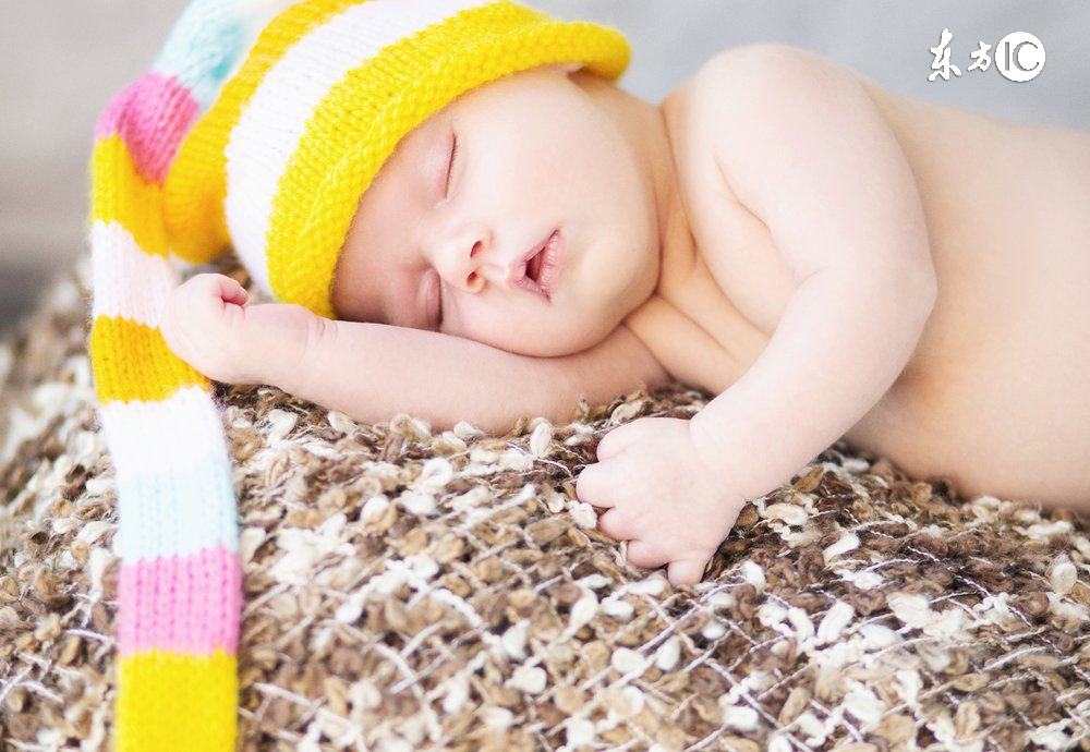 新生宝宝怎么调整睡眠时间,新生儿睡眠小技巧