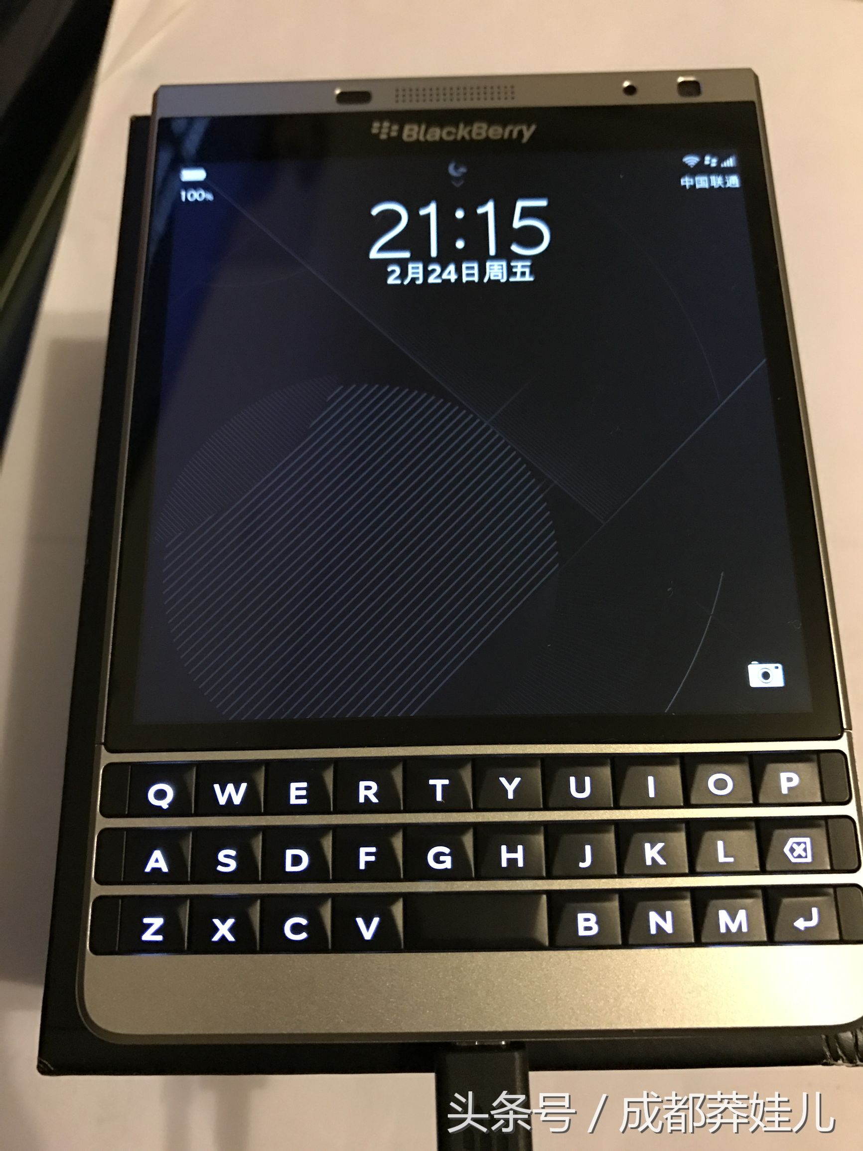 黑莓passport2必装软件,黑莓手机passport二代银色