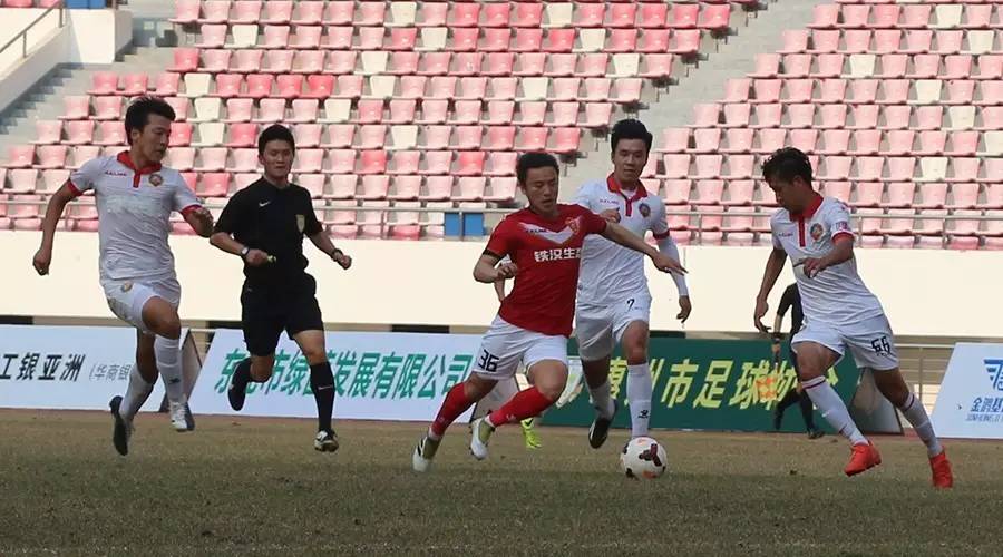 梅县铁汉踢保级附加赛,贺岁杯足球赛2018