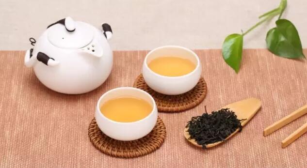 喝茶后胃里不舒服吃哪种中成药,喝茶胃不舒服适合喝什么茶