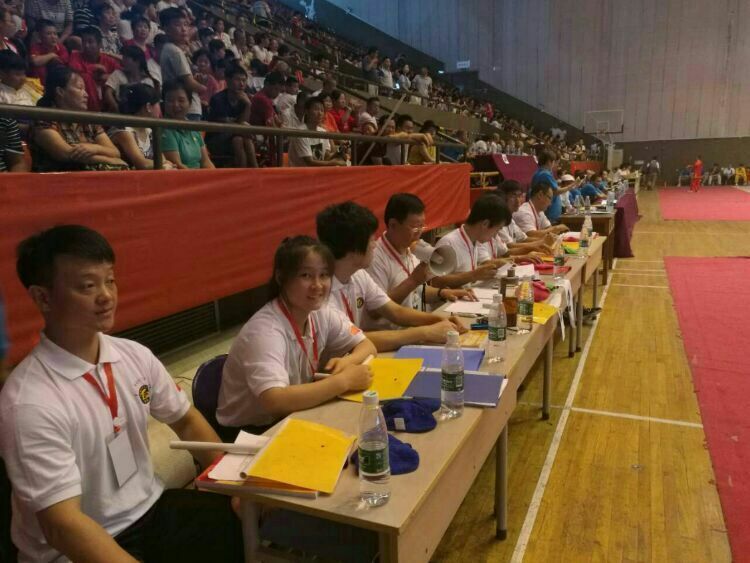 李震武术馆的学员,红拳李震