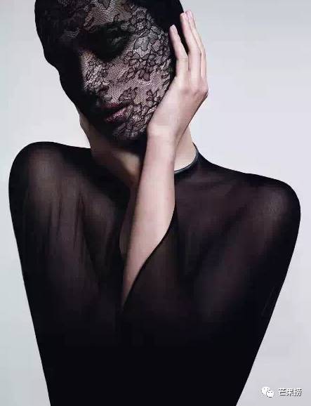 女明星们的护肤品大起底，看你买不买得起