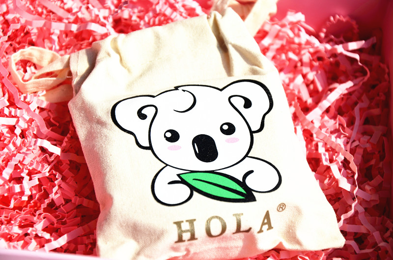 赫拉裸感持妆气垫粉凝霜,赫拉持久光彩水润粉底