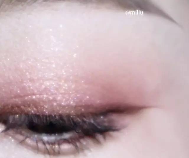 爱丽小屋眼影最新款,爱丽小屋眼影盘八色