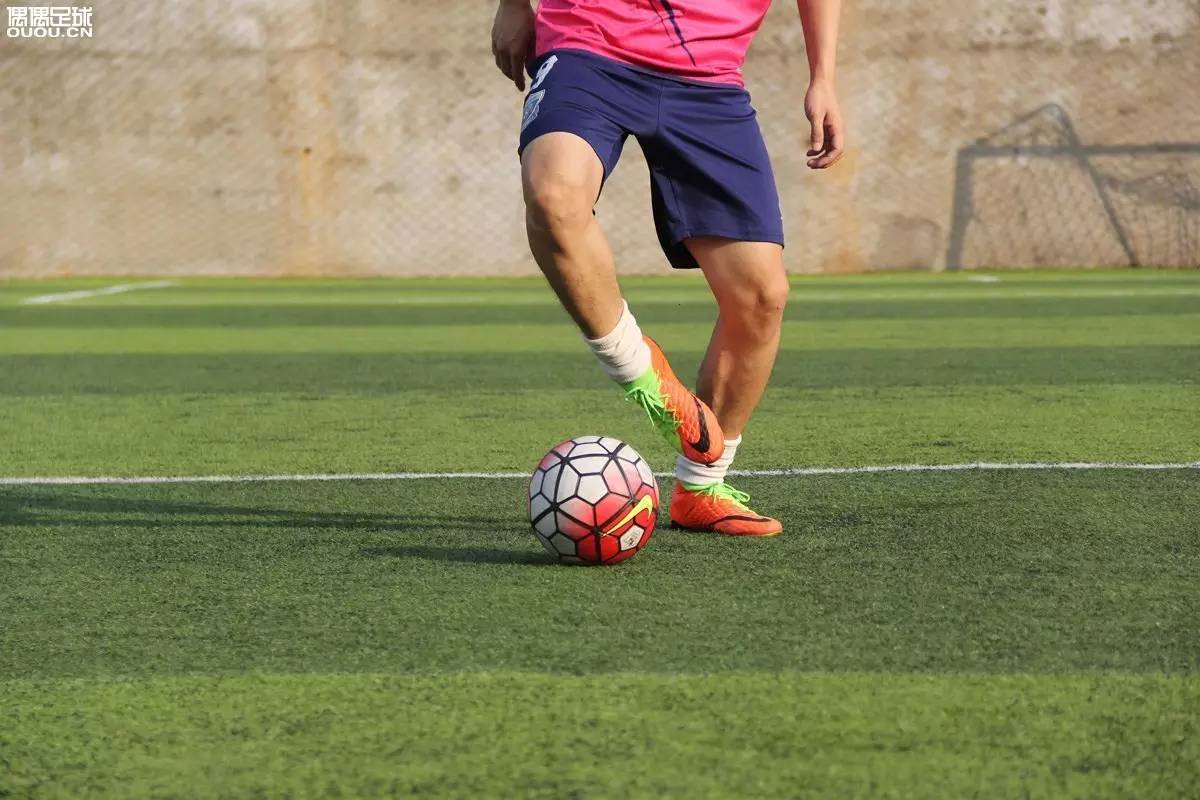 nikehypervenom毒蜂3顶级,hypervenom耐克