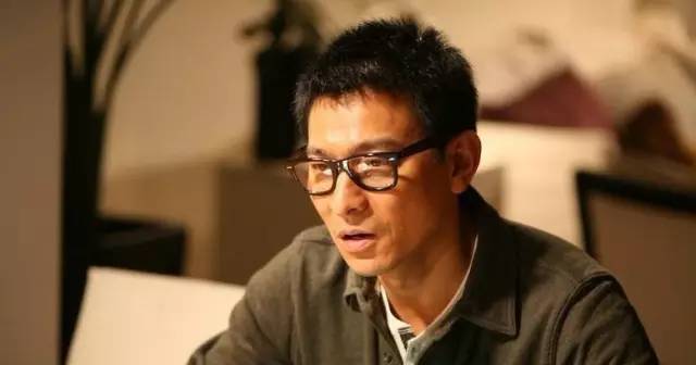 近视镜架品牌排行榜前十名,国产镜架性价比高的品牌