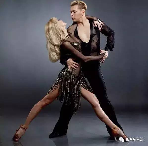 世界拉丁舞音乐节奏感强的,一个动感十足的舞蹈