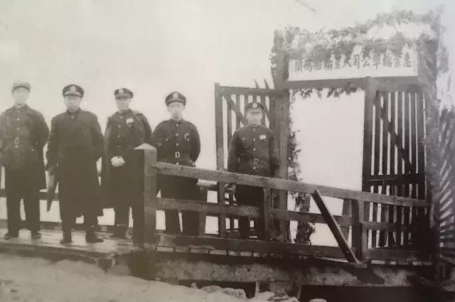 80年代一张老照片的回忆,值得珍藏的40张老照片