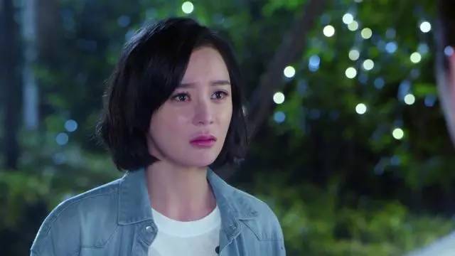 《云巅之上》已向你发送娱乐圈生存宝典，收好不谢！