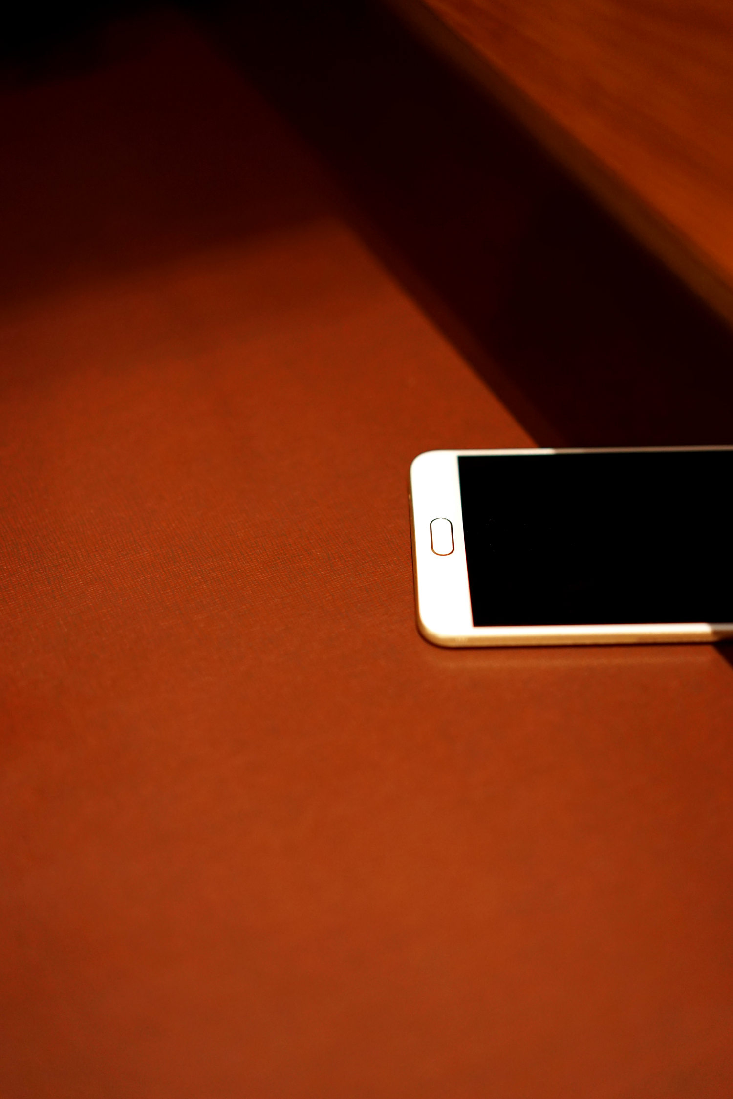 三星c7pro最新谍照,三星galaxyc7pro的性能测试