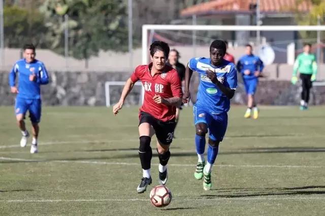 集训表现,天津泰达权健格乌瓦尼奥集锦