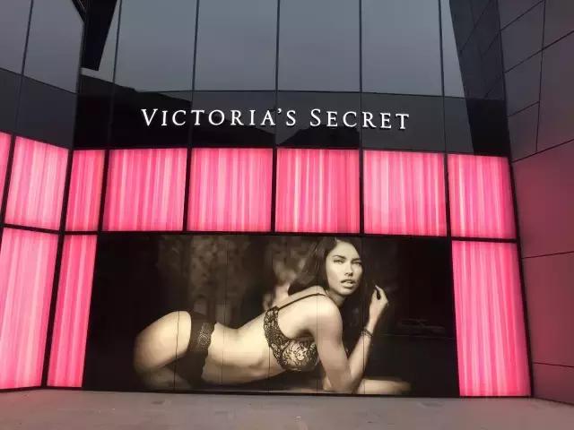 成都维密店铺在太古里,天使降临四川