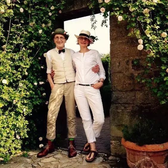 待我银发飘飘也要优雅到老图片,就算银发飘飘也要潇洒到老