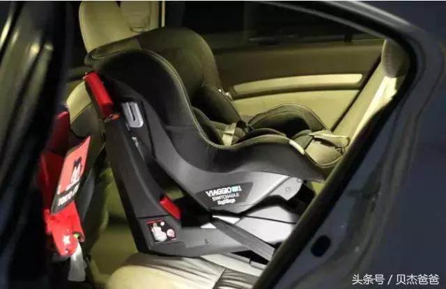 peg perego安全座椅安装 (pegoperego安全座椅怎么安装)