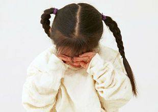 小儿抽动症最佳治疗方案,小儿抽动症该怎么治疗才能好