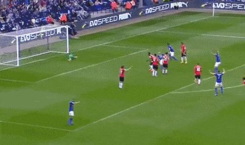 球场永动机——“司令”坎比亚索