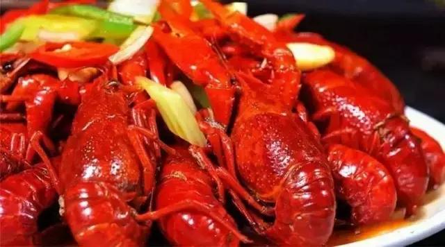 自从踏上重庆地铁2号线，减肥之路越来越远，美食吃得停不下来~