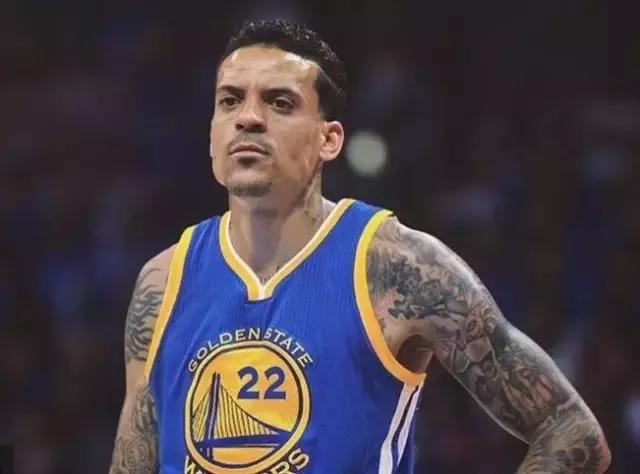 全联盟都在赞助骑士和勇士，还让不让人玩了啊？