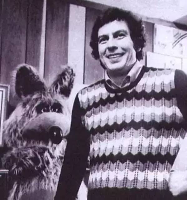 21岁被多国通缉,二十一岁被满门抄斩