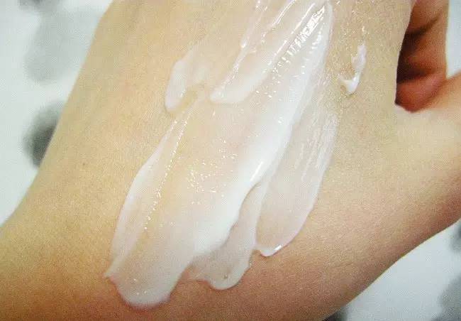 怎么拥有韩剧女主的妆容,你和女主角之间只差一套韩系大衣