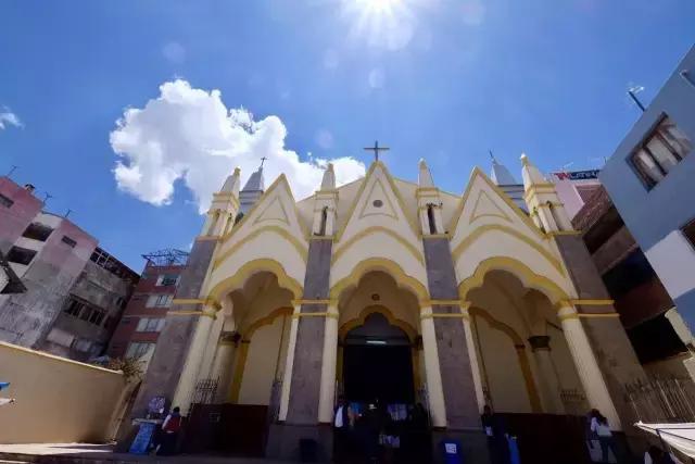 这才是旅行的样子,从亚洲至南美洲,他比我们多了点勇气和决心