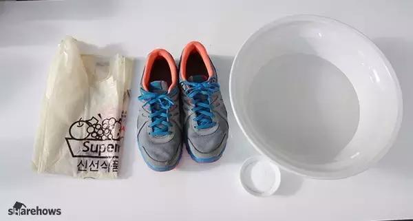 运动鞋脏了怎么清洗不伤鞋,黑运动鞋怎么洗鞋最干净妙招